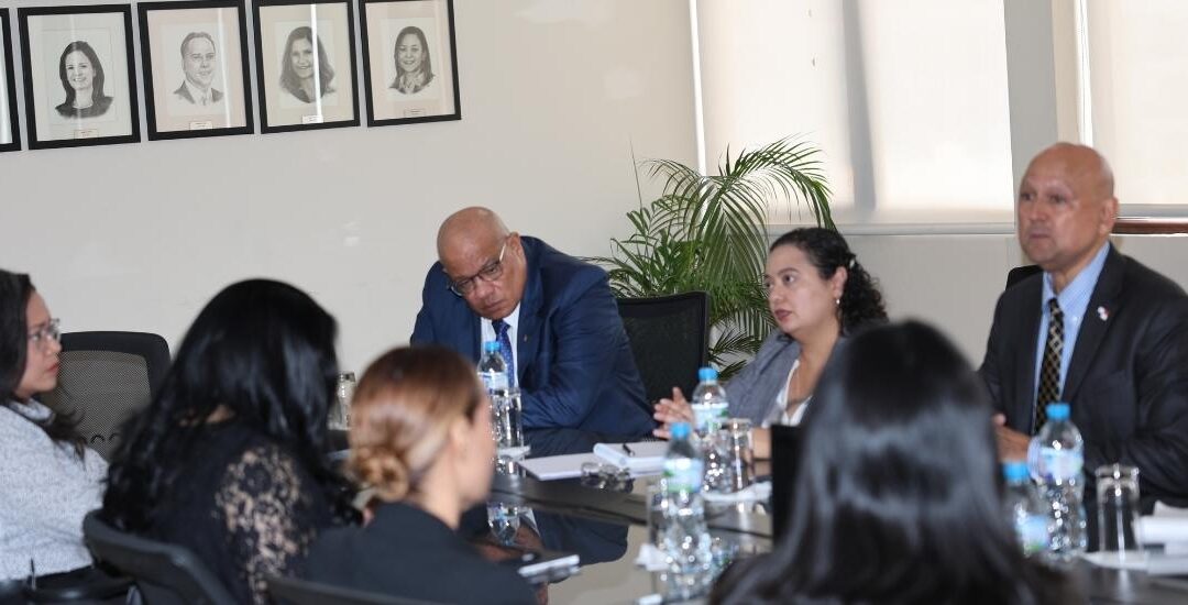 PANAMÁ REFUERZA ACCIONES INTERINSTITUCIONALES PARA SU EXCLUSIÓN DE LISTAS DE BAJA O NULA IMPOSICIÓN