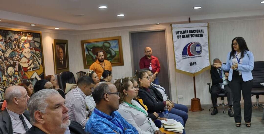 UAF Y SSNF CAPACITAN A LA LOTERÍA NACIONAL DE BENEFICENCIA EN DEBIDA DILIGENCIA Y PERFIL FINANCIERO DEL CLIENTE