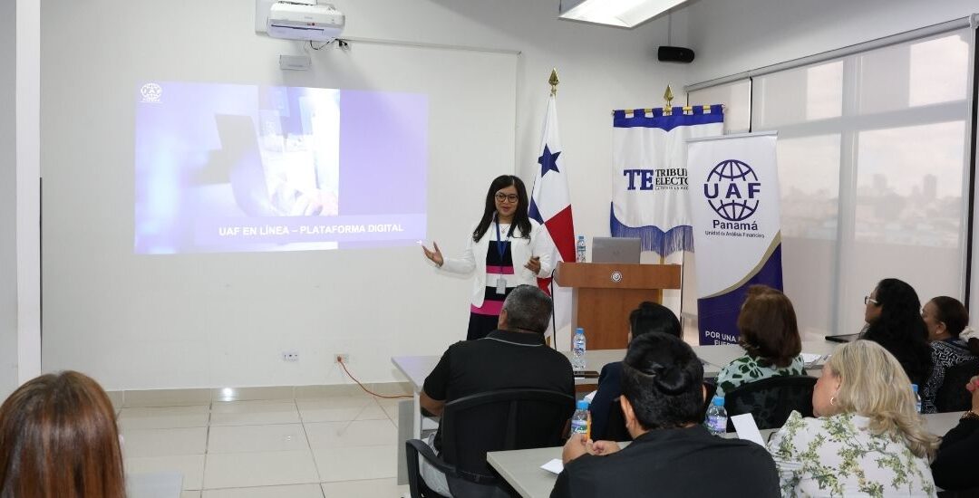 UAF CAPACITA A FUNCIONARIOS DEL TRIBUNAL ELECTORAL EN EL MARCO DEL ACUERDO INTERINSTITUCIONAL